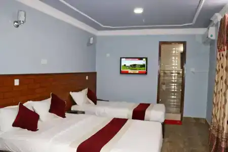 Oyo 374 Holiday Taj (p) Ltd - 4