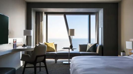 Marriott Marquis Chicago - 100