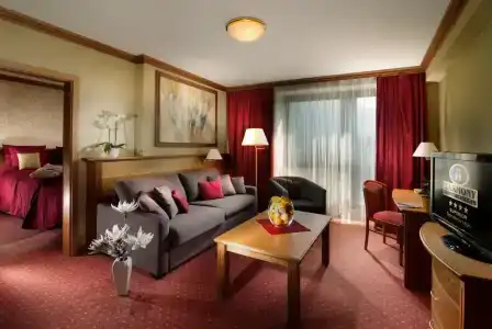 Harmony Club - 4