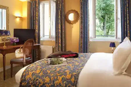 Hôtel de Varenne - 40