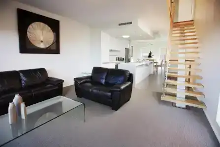 Charlestown Executive - 38