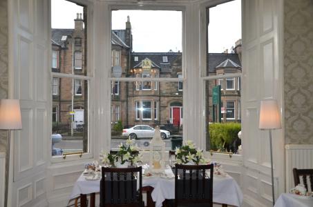 Edinburgh37 - 20