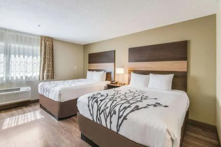 Hawthorn Suites by Wyndham Fort Benning - 2