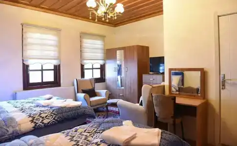 ÖZ Butik Otel Antik Kent Myrleia - 77