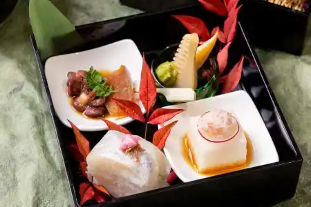 Yoshino - 7