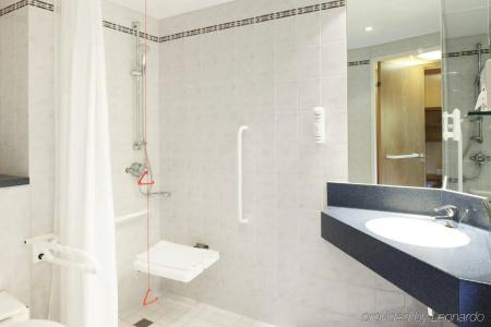 Holiday Inn Express Park Royal, An Ihg - 7