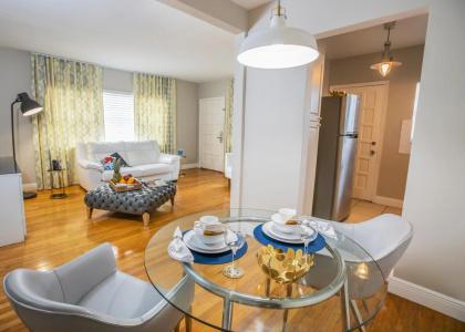 Beachside All Suites - 21