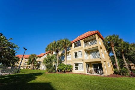 Parc Corniche Condominium Suites - 29