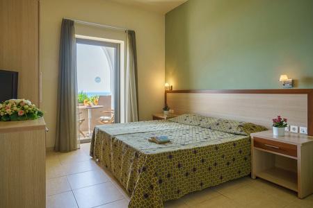 Alianthos Beach - 7