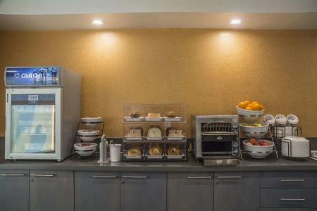 Quality Inn - 23