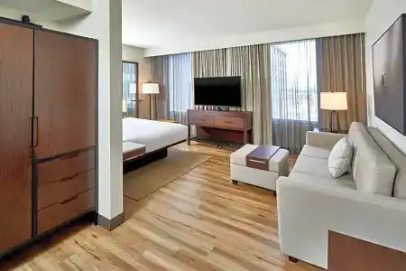 Embassy Suites by Hilton Nashville - 121