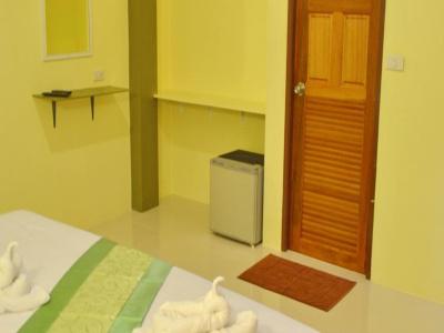 Lanta Baan Nok Resort - 3