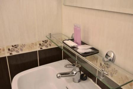 Gold Airport Suites - 47