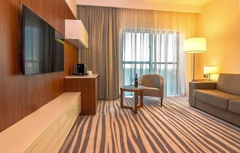 DoubleTree by Hilton Łódź - 50