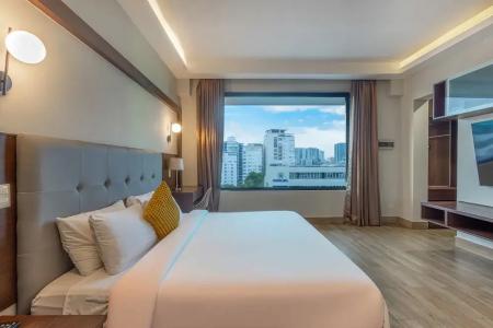 Weston Suites - 79