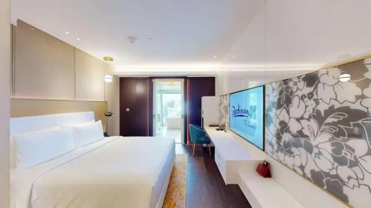 Radisson Blu Grt, Chennai - 140