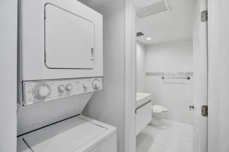The Alexander All Suites - 525
