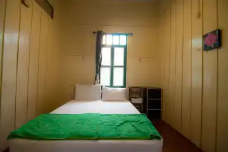 Samsen Sam Place - 6