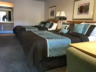 Adobe Inn - 4