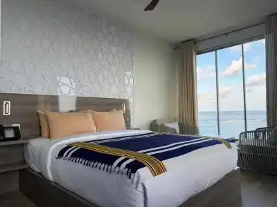 Avyanna Gulhi Beach - 3