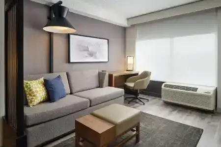 Hyatt Place - 39