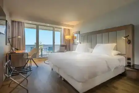 Radisson Blu Nice - 51