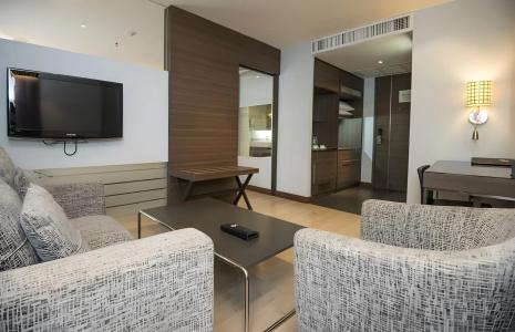 Sukhumvit Suites - 22