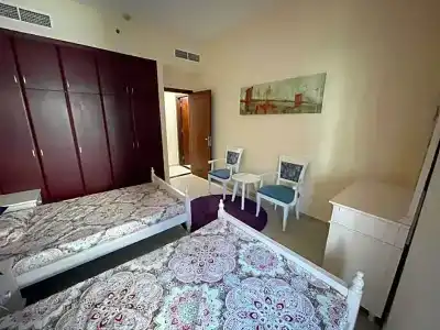 Dubai Backpackers - 1