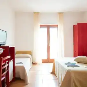 Delle More - 29