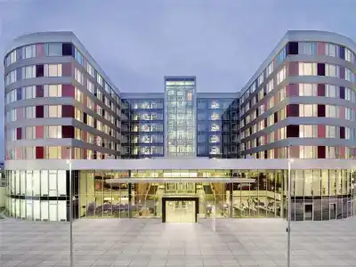 Mövenpick Stuttgart Airport - 28
