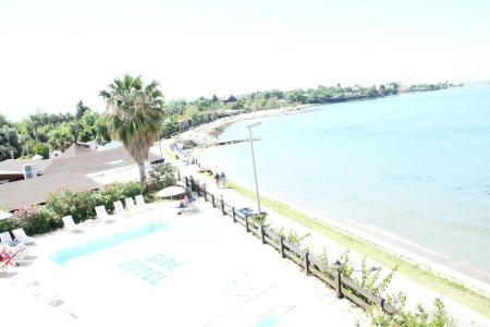 Side Beach Club - 30