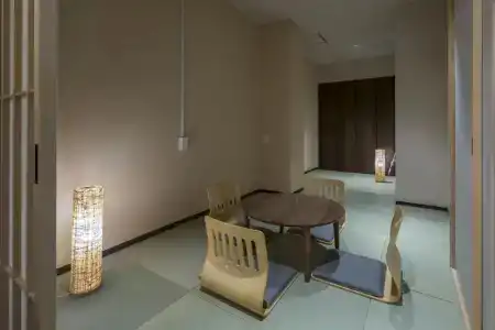 Randor Residence Hiroshima Suites - 10