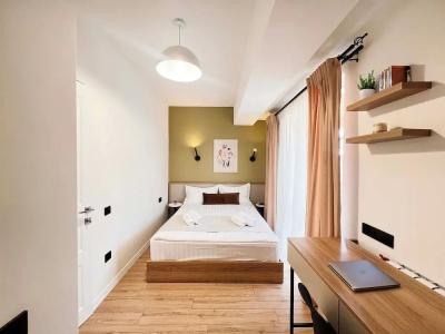 Motives Inn - 53