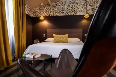 L'Hôtel - 100