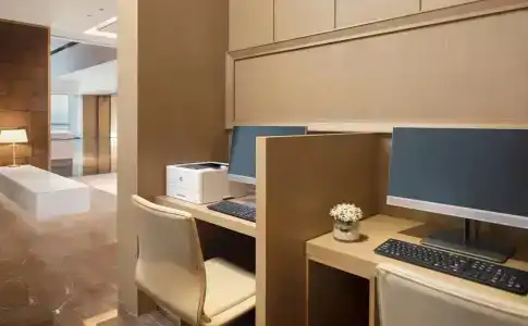 Courtyard By Marriott Xi'an North - 4
