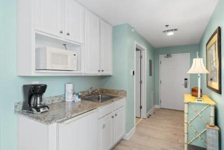 Splash Beach by Panhandle Getaways - 295