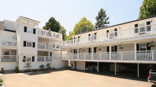 Eagle House - 0
