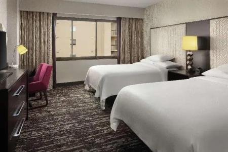 Embassy Suites by Hilton Crystal City National Airport - 78