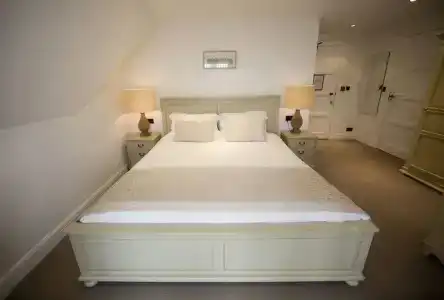 Holm House - 2