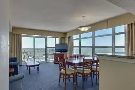 Carolinian Beach - 14