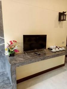 Lanta Pearl Beach Resort - 59