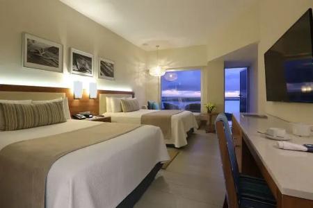 Emporio Cancun - 60