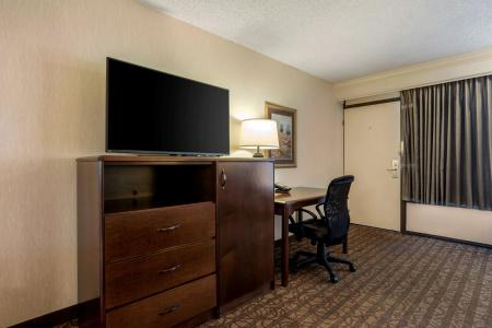 Best Western Inn of the Ozarks - 59