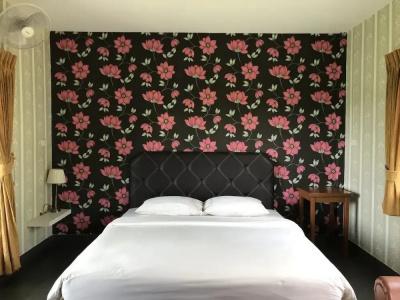 Canal Resort - 54