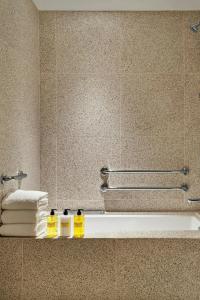 Thompson Hollywood - 42