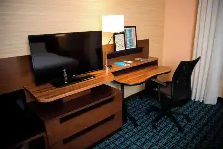 Fairfield Inn & Suites by Marriott Uptown/University Area - 29