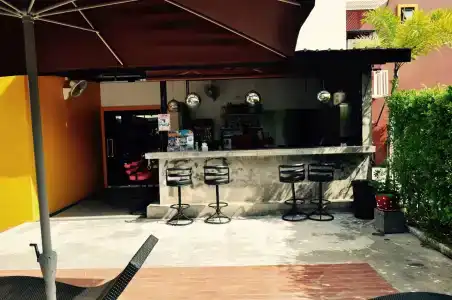 Buasri Boutique Patong - 12