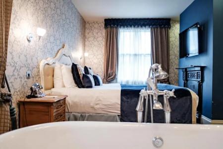 The Drayton Court - 174
