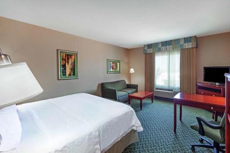 Hampton Inn & Suites West - 80