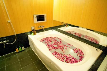 & Spa Lotus (Adult Only) - 65